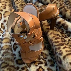 Coach Stefanie Vacchetta Camel